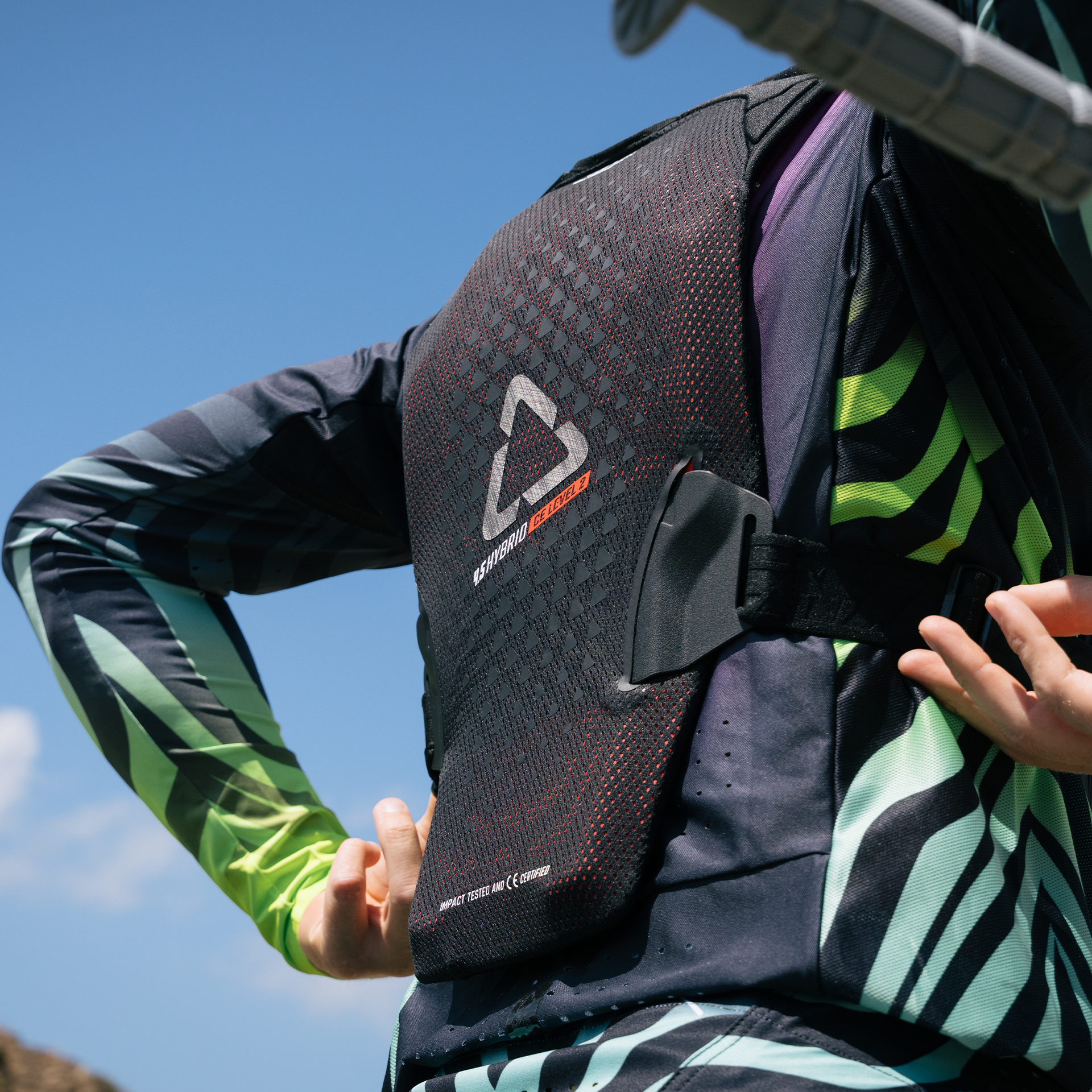 Protezione toracica 4.5 Hybrid