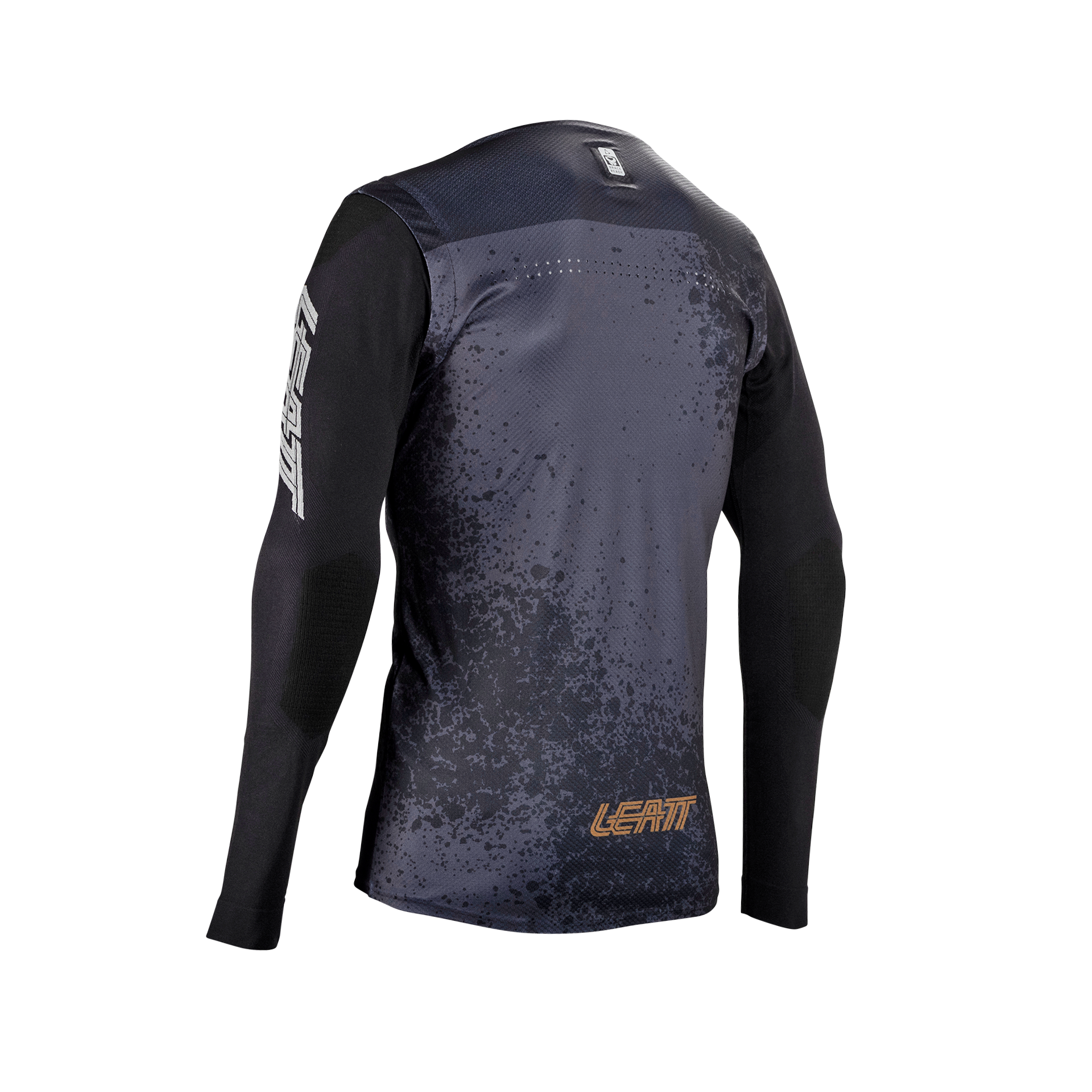 Maglia MTB Gravity 5.0 sviluppata con i piloti professionisti di Pivot Factory Racing