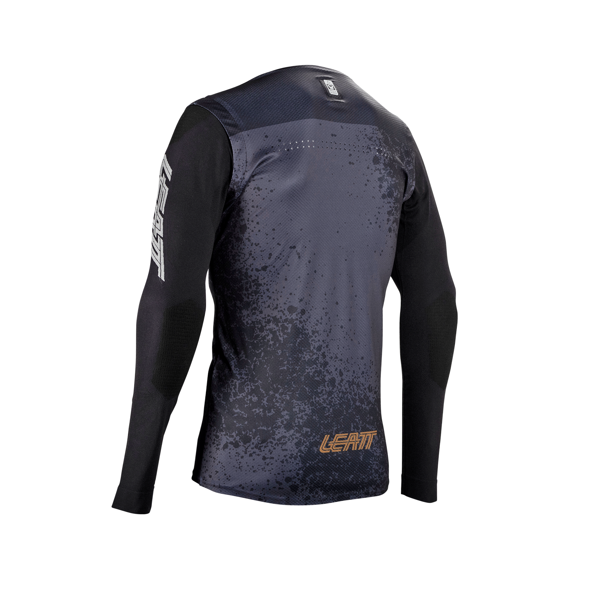 Maglia MTB Gravity 5.0 sviluppata con i piloti professionisti di Pivot Factory Racing