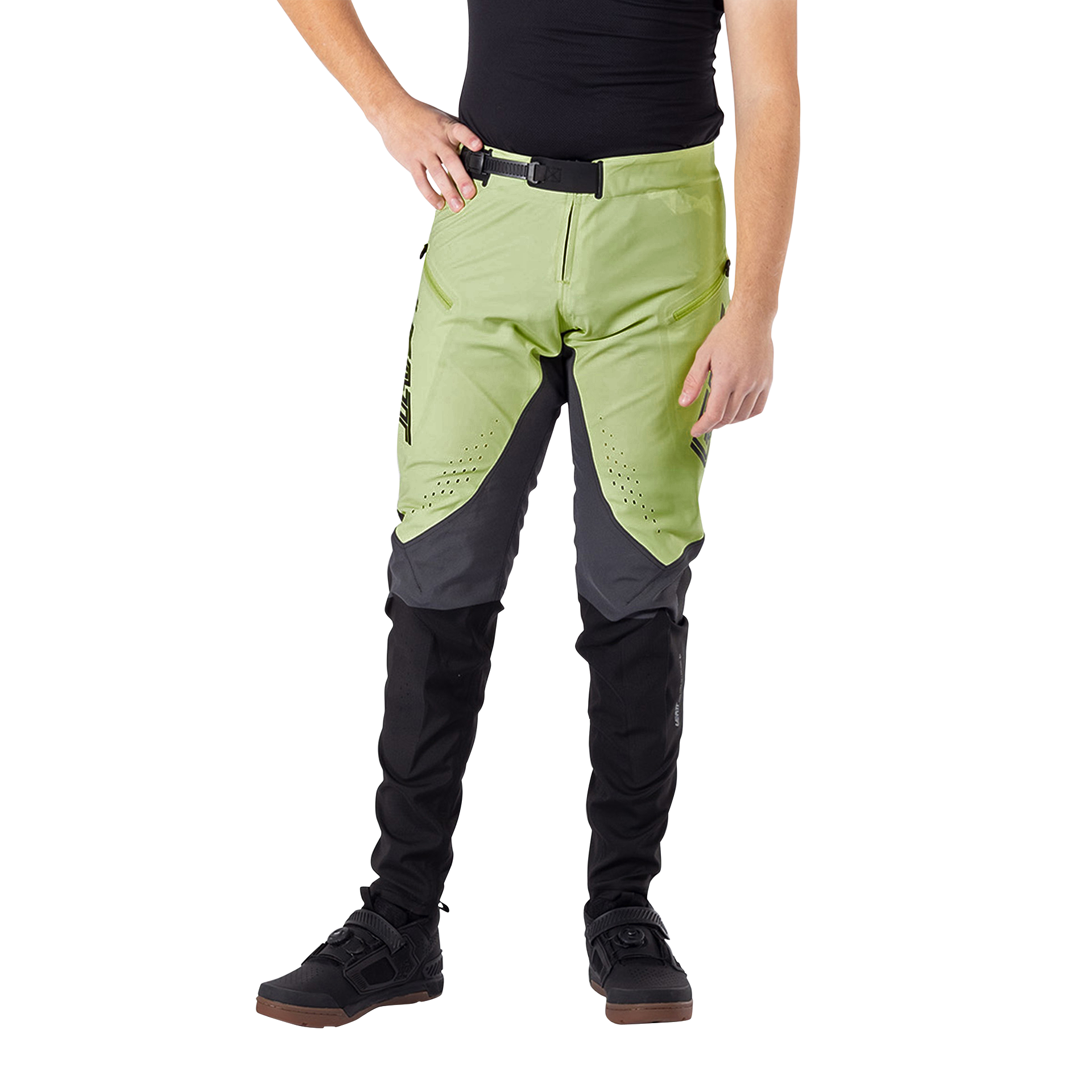 Pantaloni MTB Gravity 5.0 ergonomici sviluppati con i piloti professionisti di Pivot Factory Racing