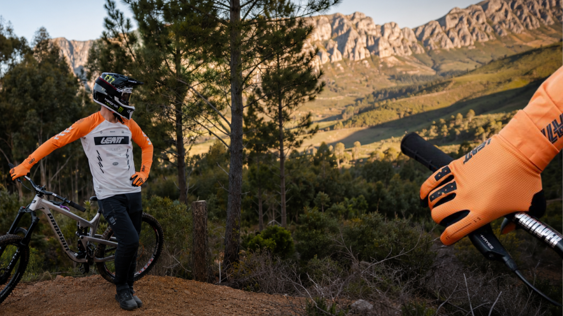 Maglie e abbigliamento MTB