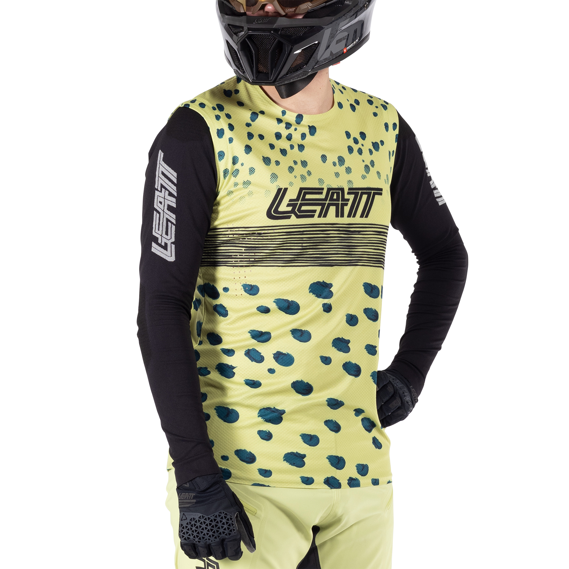 Maglia MTB Gravity 5.0 sviluppata con i piloti professionisti di Pivot Factory Racing