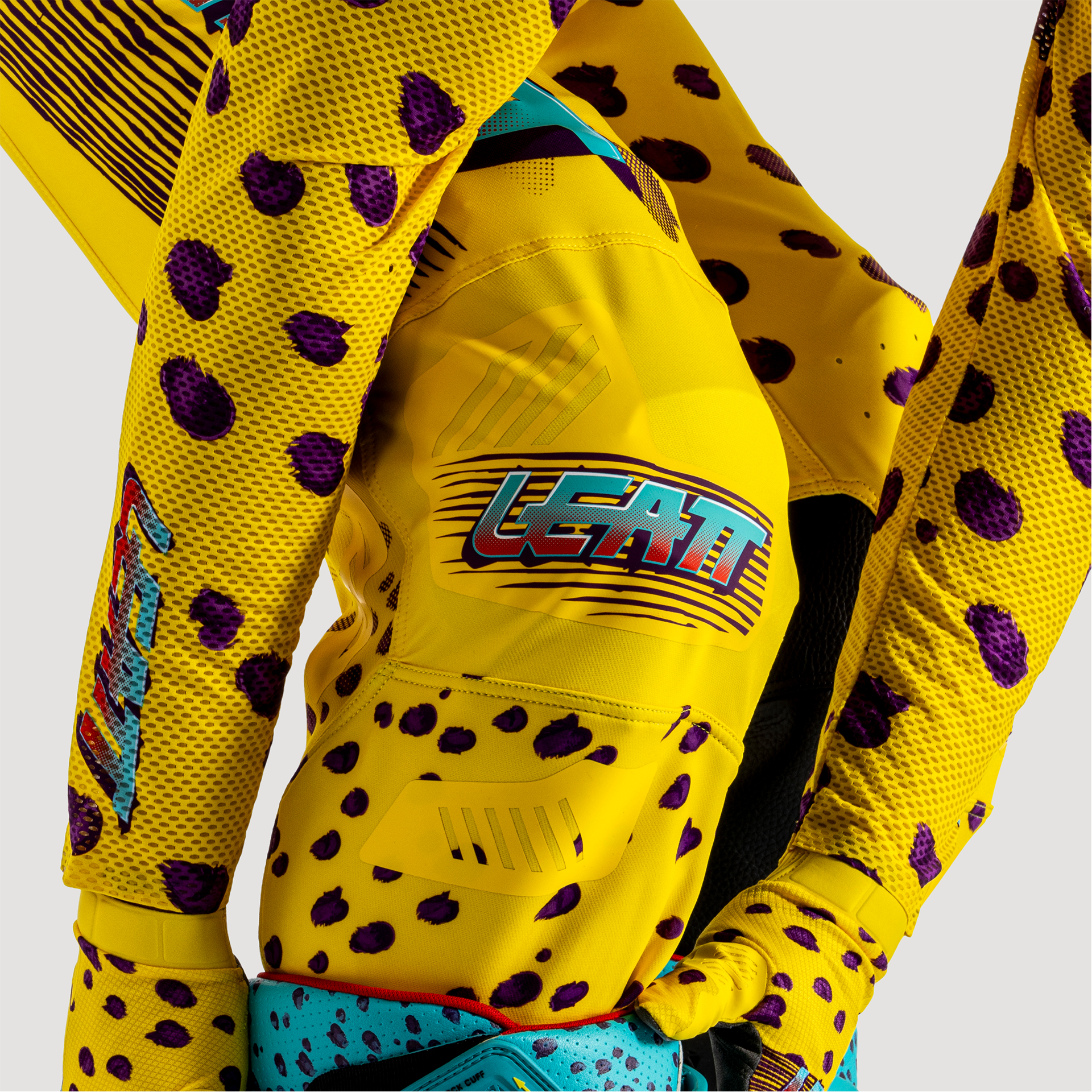 Pantaloni motocross 5.5 I.K.S ultra leggeri ed elasticizzati