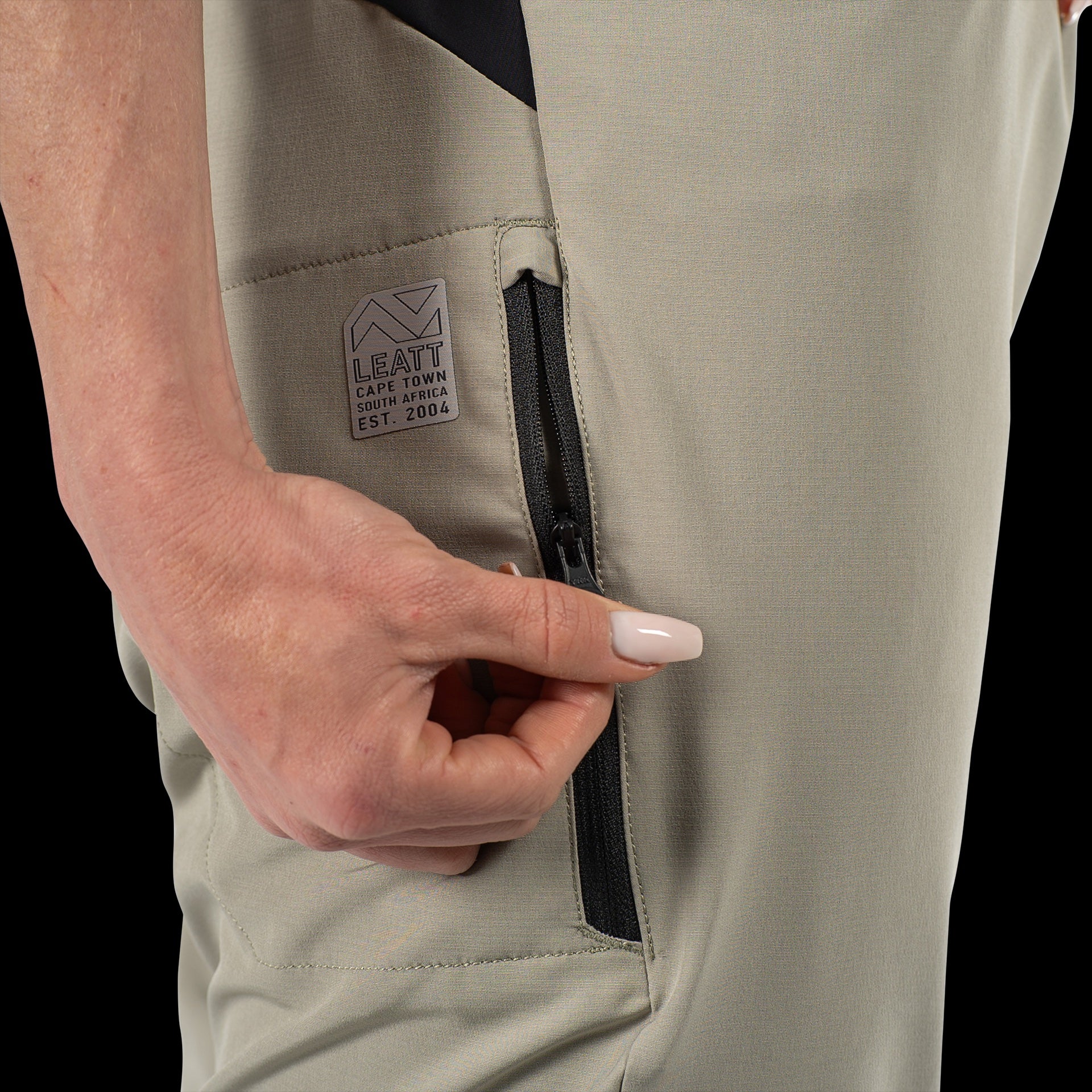 Pantaloncini MTB corti Trail 2.0 superleggeri e robusti da donna