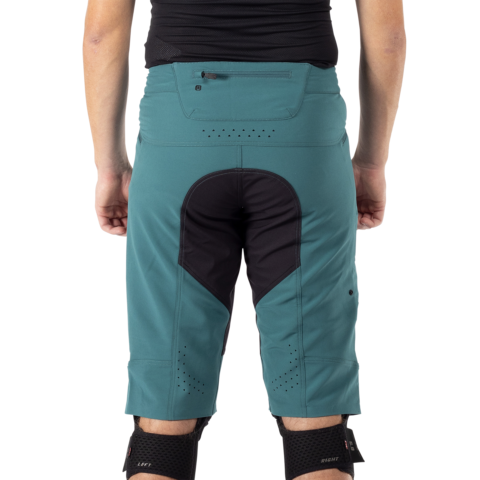 Pantaloncini MTB Gravity 4.0 elastici e resistenti ad acqua e fango