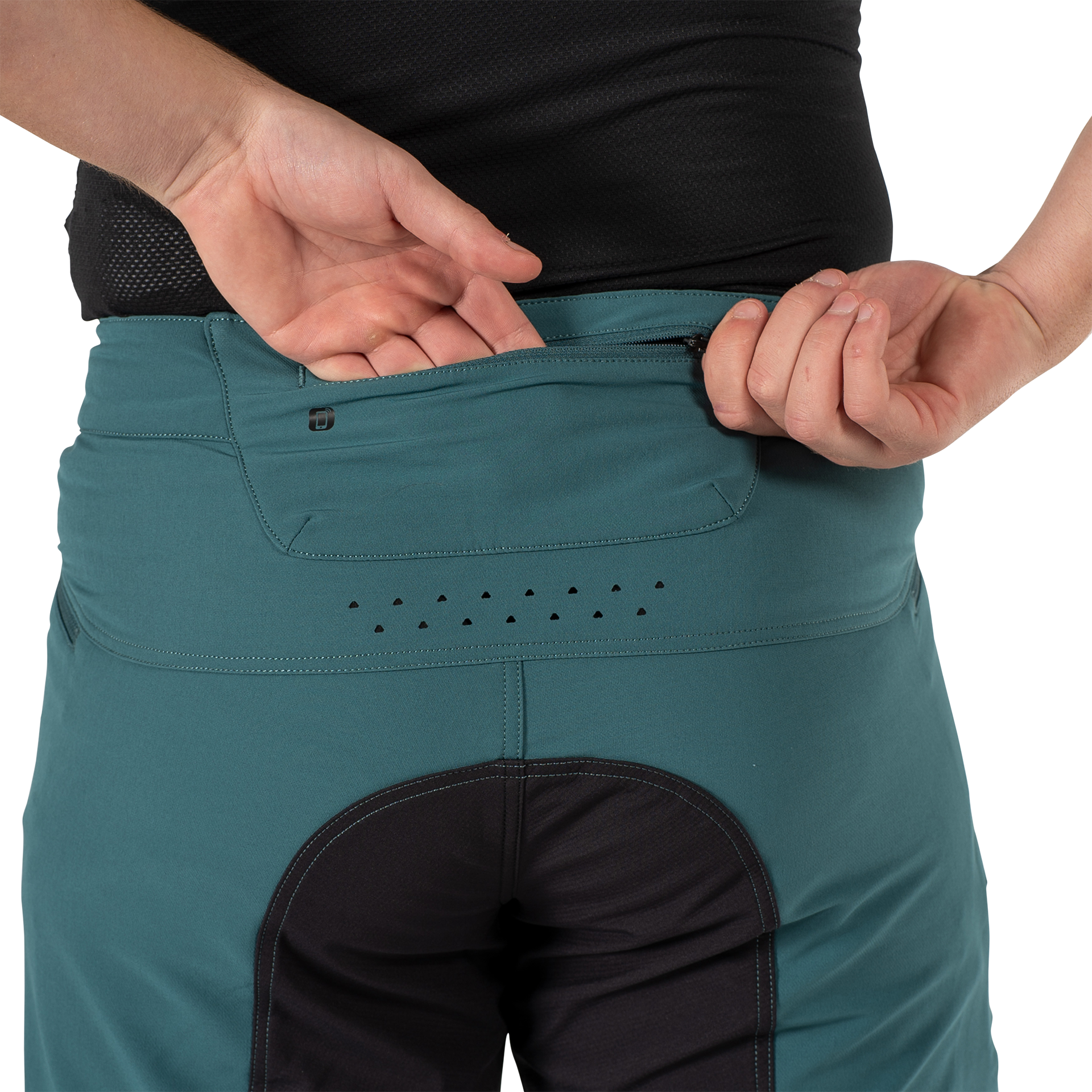 Pantaloncini MTB Gravity 4.0 elastici e resistenti ad acqua e fango