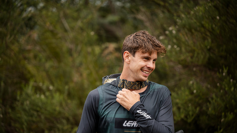 Szymon Godziekn in Leatt MTB kit